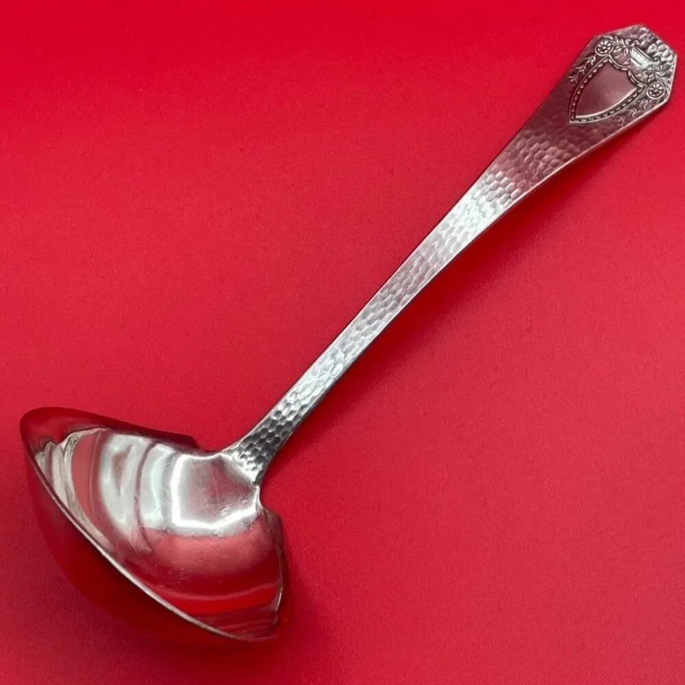 1847 Rogers Bros Heraldic Gravy Ladle Silverplate 1916 Hammered Finish